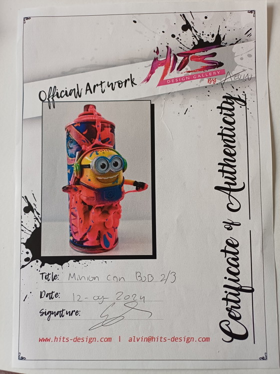 Image 1 of Les Minions peuvent être de l'art pop et de rue, comme Carl, Stuart et Bob.
