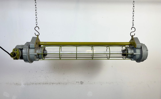 Image 1 of Lampadario industriale sovietico grigio a sospensione, anni '70