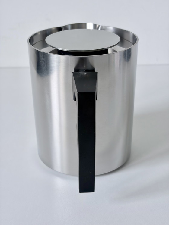 Brocca (acqua calda) Stelton di Arne Jacobsen. – Accessori da tavola, Plastic, rvs (photo 2 of 10)
