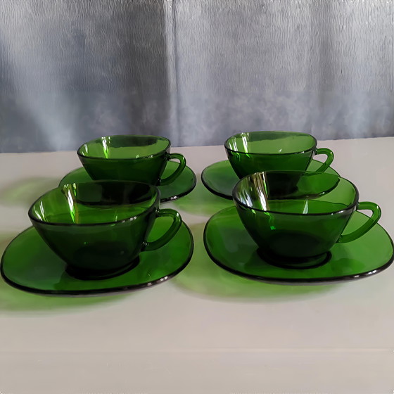 Image 1 of Tazze da caffè e piattini vintage verde smeraldo in vetro