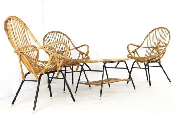 Image 1 of Set of 3 rattan armchairs + vintage rattan coffee table, Rohe, Noordwolde