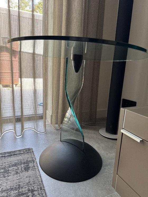 Image 1 of Glazen design tafeltje 