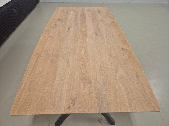 Image 1 of 50% SHOWROOM OUTLET - Montel Madison - Dining room table -