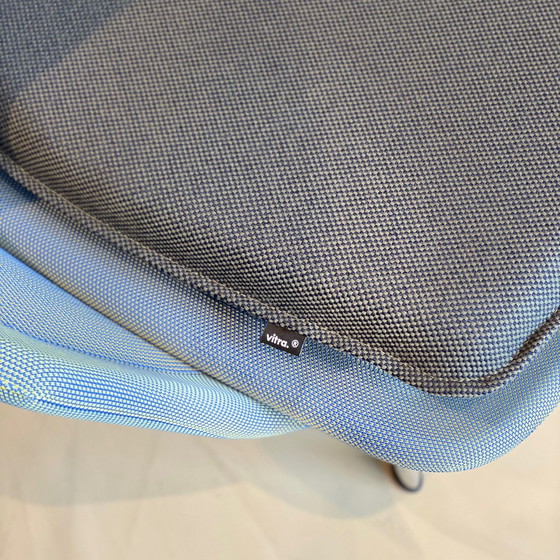 Image 1 of Sillón Vitra Slow Chair