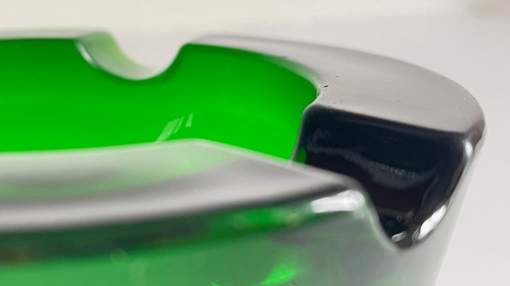 Image 1 of Vintage Aschenbecher aus grünem Glas