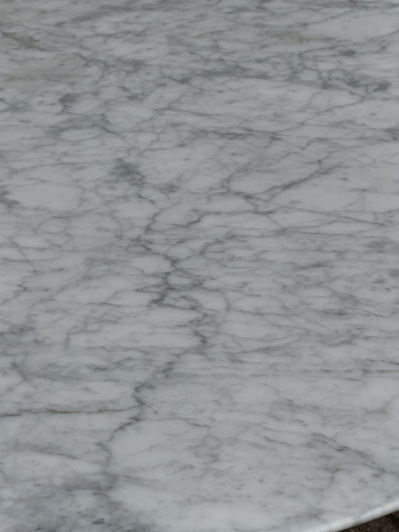 Image 1 of Original Carrara marble round Knoll Tulip dining table (120cm)