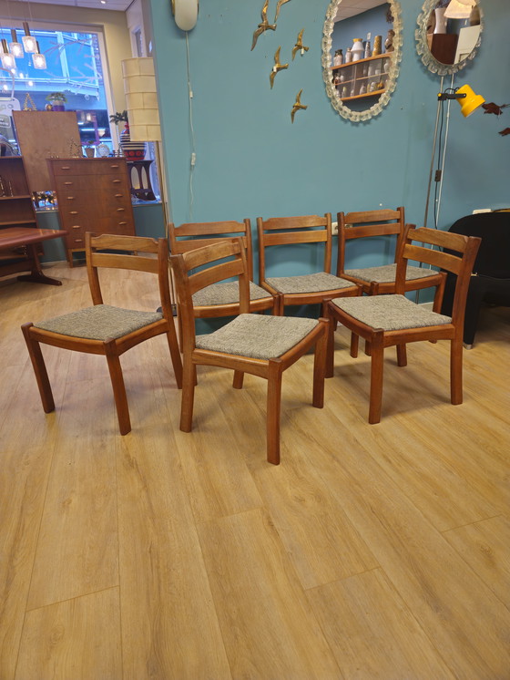 Image 1 of Set of 6 Vintage Dining Room Chairs Dyrlund Danish Dining Room Chair Chair Chairs