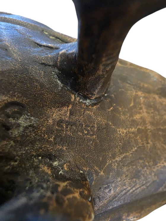 Massive bronze figure of a pair of birds / pair of doves – Decorative Objects (photo 5 of 5)