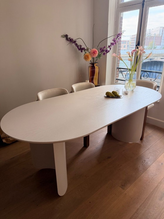 FEST Plateau oval dining table - sand – Wood (photo 7 of 8)