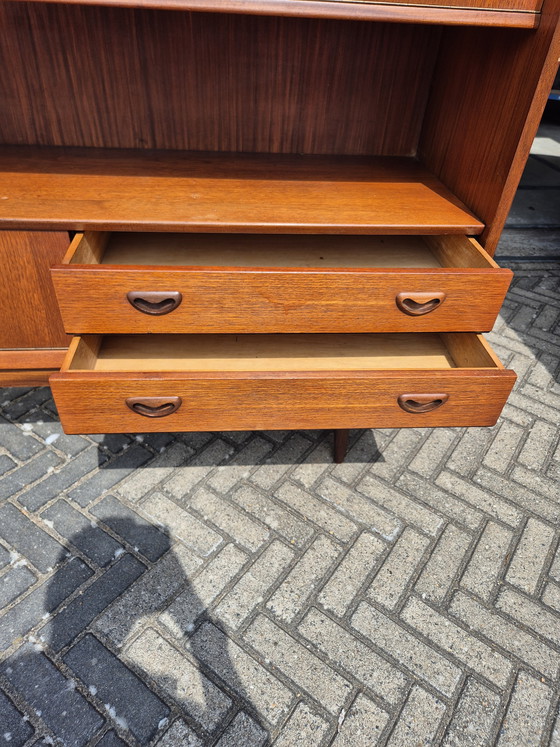 Image 1 of Cabinet Louis van Teeffelen
