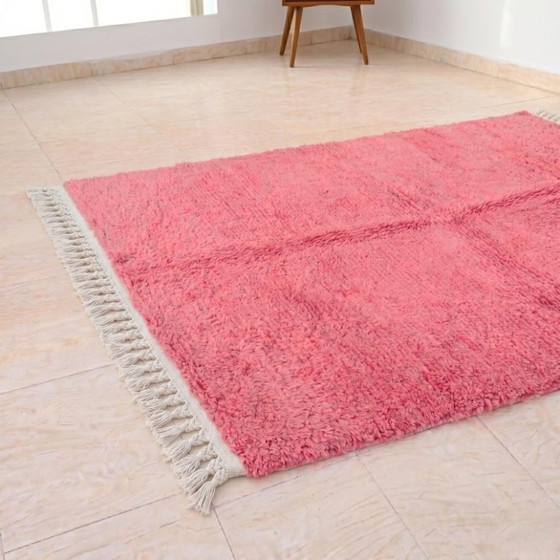 Image 1 of Magnifique Tapis artisanal rose en laine 250cmx150cm 