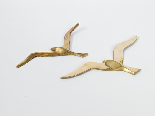 2 uccelli volanti in ottone di metà secolo: arte murale scultorea minimalista degli anni '60
