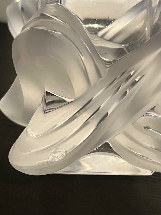 Image 1 of Vase Lalique