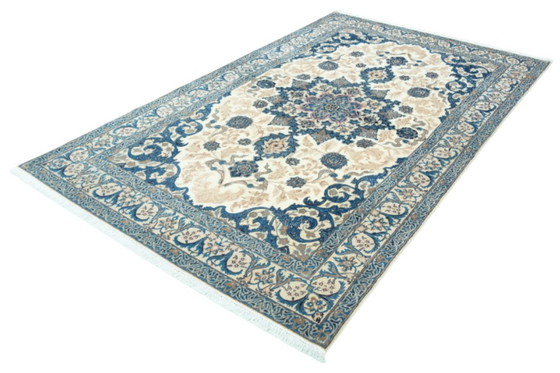 Image 1 of Handgeknüpfter Nain 9La Perserteppich mit Seidenanteil – 292 x 170 cm