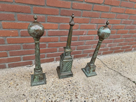 Image 1 of 3 ornements de style Empire aspect bronze