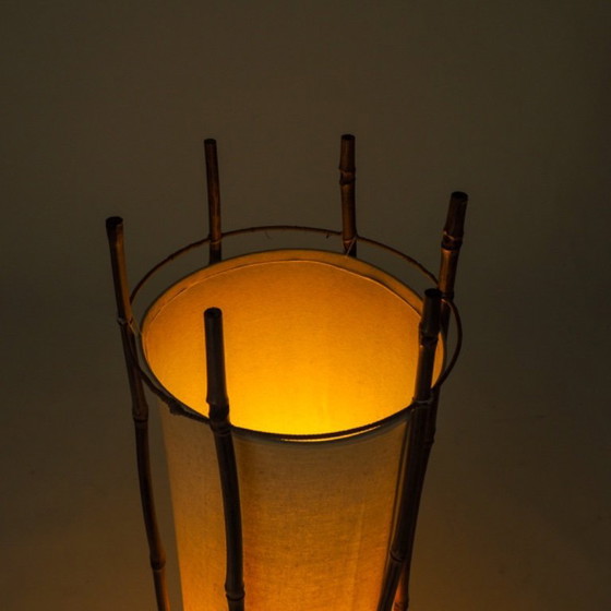 Große Stehlampe aus Bambus und Leinen von Louis Sognot – Stehleuchten, Textile (photo 16 of 17)