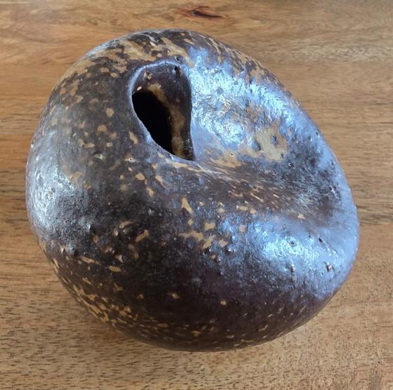 Image 1 of Vase en forme de galet JAAN MOBACH. VINTAGE, 1960S