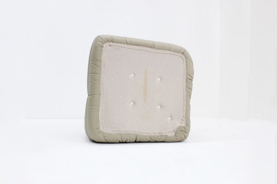 Image 1 of Poltrona angolare vintage Togo in pelle di Michel Ducaroy per Ligne Roset