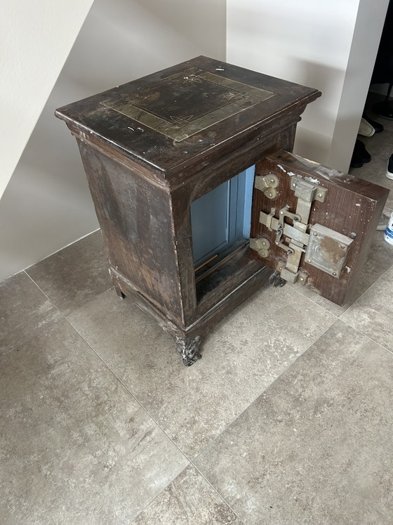 Image 1 of Sicher