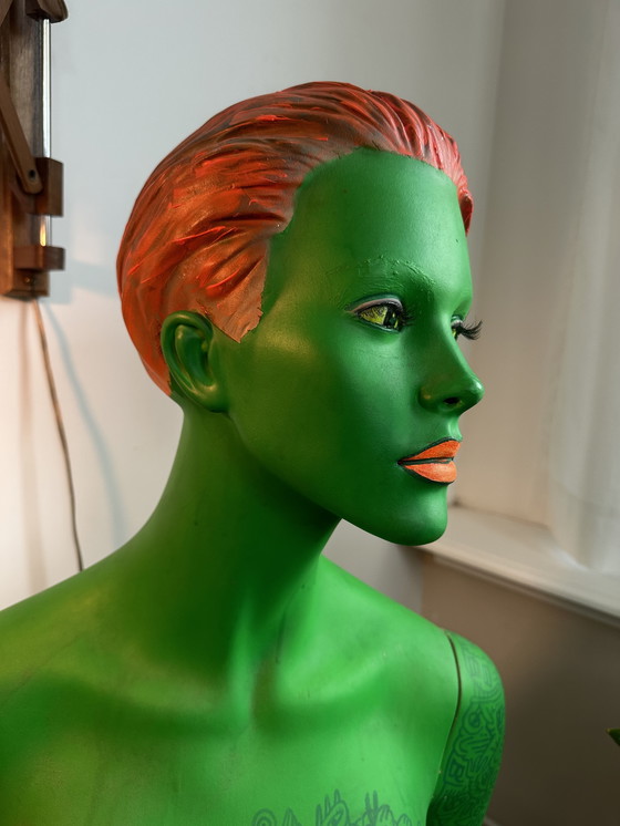 Image 1 of Manichino dal design unico / torso artistico - oggetto d'arredo moderno