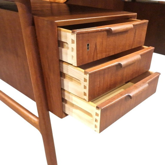 Image 1 of Scrivania vintage scandinava in teak, n°75, Omann Jun