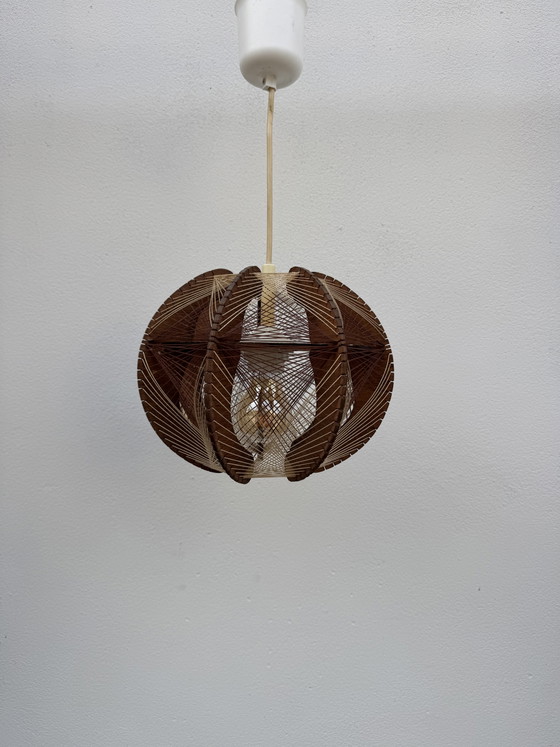 Lampada a sospensione stile scandinavo anni '60 – Lampade a sospensione, Legno (photo 5 of 12)