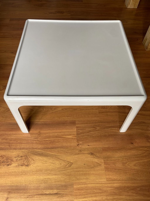 Peter Ghyczy for Horn Collection – Space Age 1970s Coffee Table – salontafels, Plastic (photo 2 of 10)