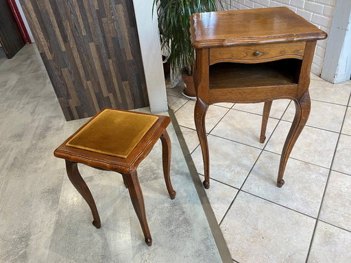 Louis XV style pedestal table and stool set in solid oak