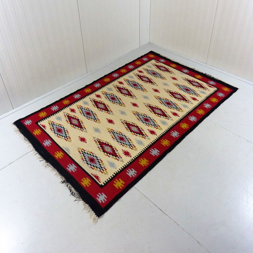 Alfombra kilim de los años 60