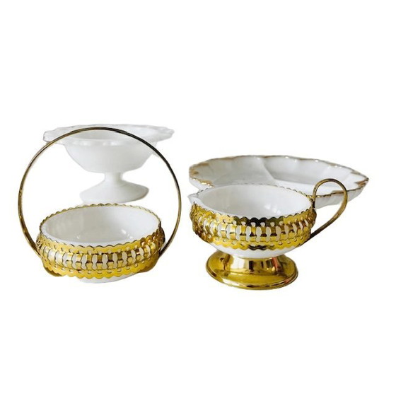 Image 1 of Servizio da caffè in vetro lattimo opalino della metà del secolo scorso 1960