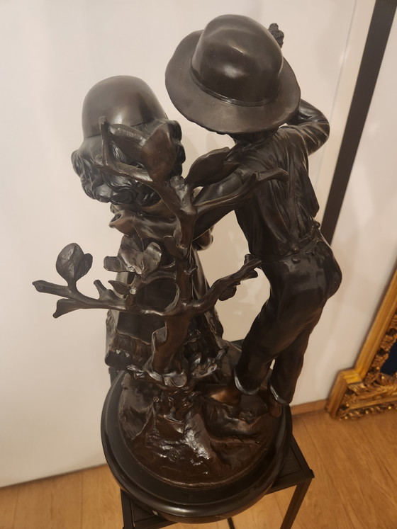 Image 1 of Prachtig Bronzen Beeld "Kinderen met bal" – Auguste Moreau (52 cm / 24 kg)