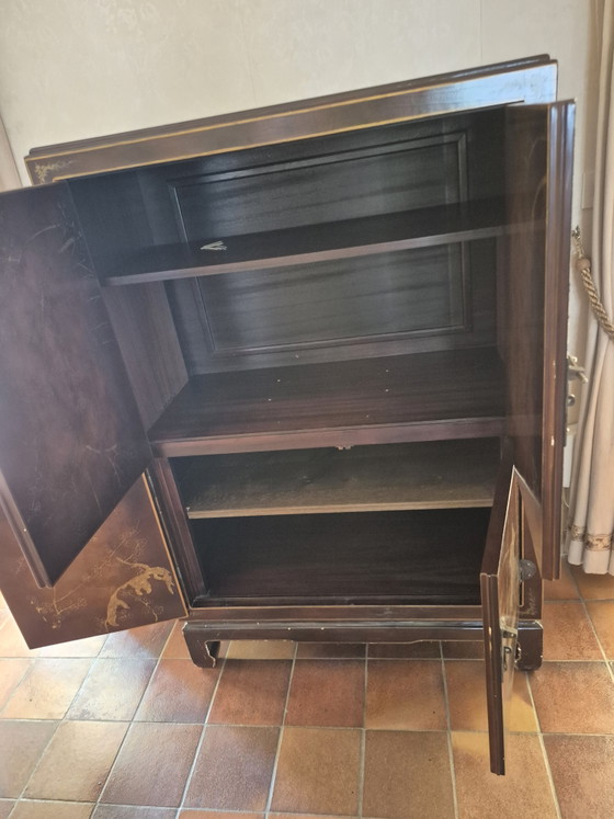 Image 1 of Chinese Kast