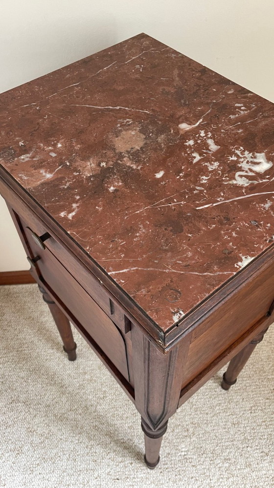 Image 1 of Comodino antico in legno e marmo