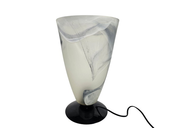 Image 1 of Licht ´88 - Dutch Design - Tafellamp - Kelklamp - Gemarmerd Glas - 80's