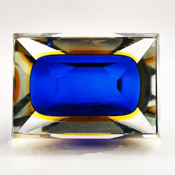 Image 1 of Rare cendrier ou vide-poches rectangulaire à multiples facettes en verre de Murano, datant des années 1960, créé par Flavio Poli