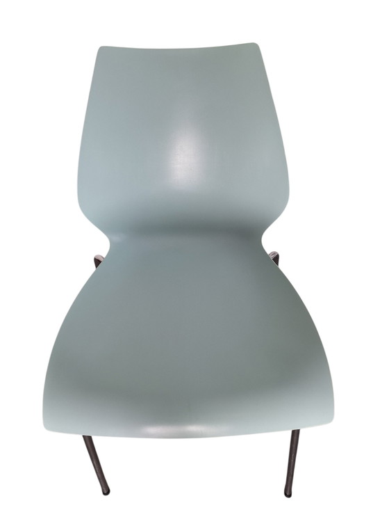 Image 1 of 4x Kartell Maui chairs by Vico Magistretti