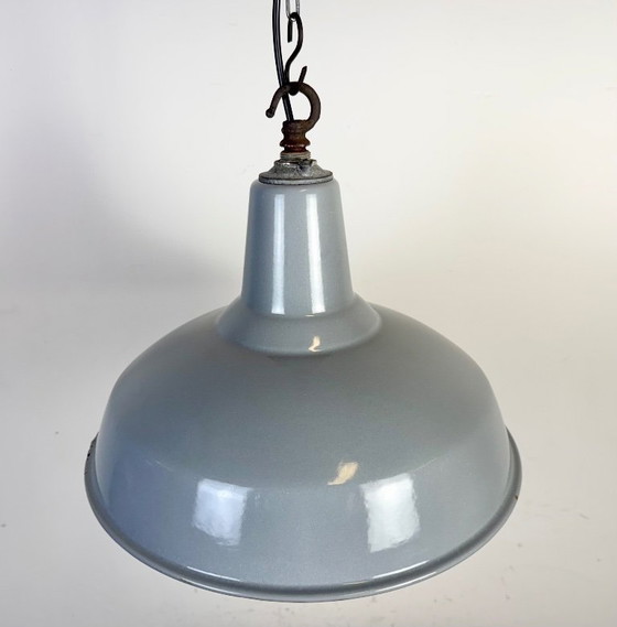 Image 1 of Suspension industrielle en émail gris britannique, années 1960