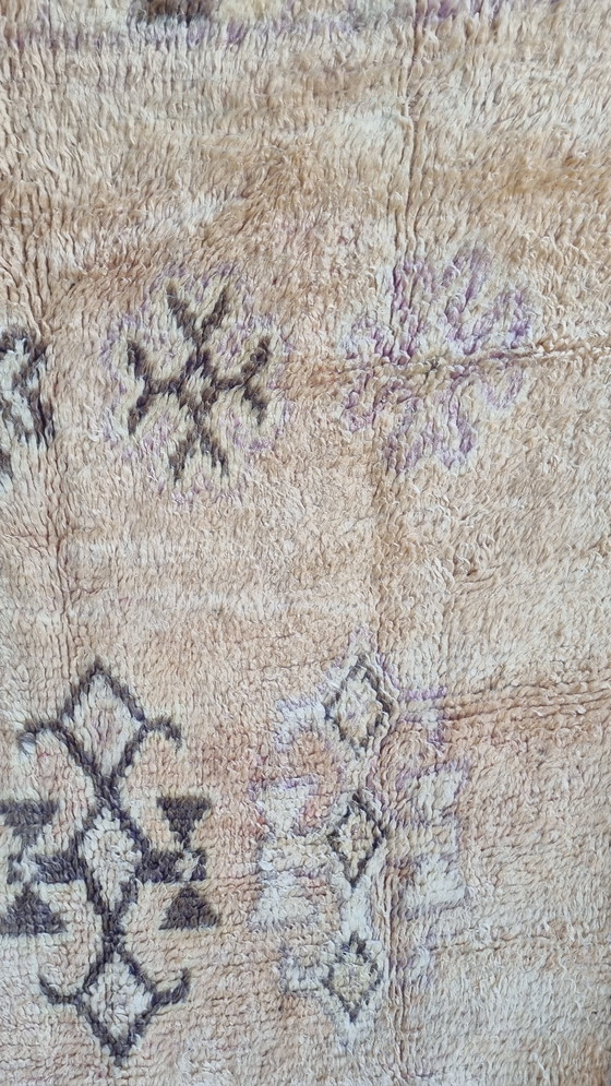 Image 1 of Beige Vintage rug, Moroccan carpet 170x375 cm