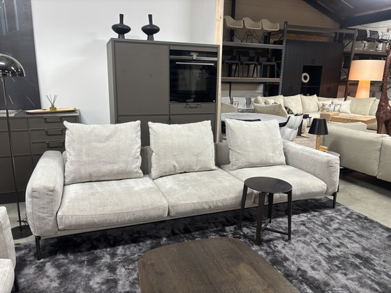 Image 1 of Flexform Romeo 4-seater 288cm in fabric cat Extra LP € 17,000