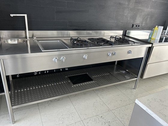Image 1 of Luxury kitchen from the Arclinea brand - Italian design in top condition