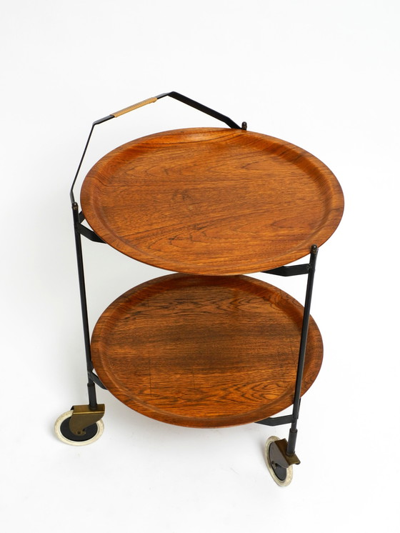 Image 1 of Schöner klappbarer Mid-Century Modern Servierwagen mit abnehmbaren Teak Pagholz Tabletts