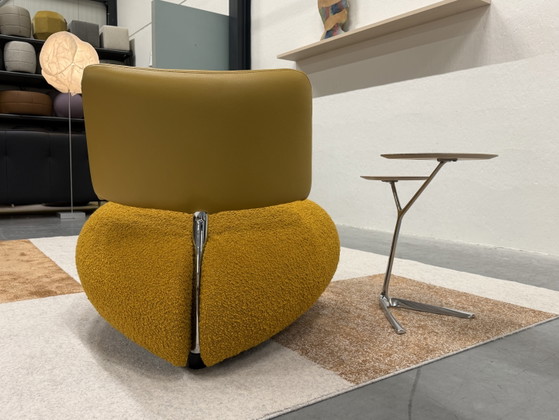 Image 1 of Leolux Pallone Armchair Yellow fabric leather