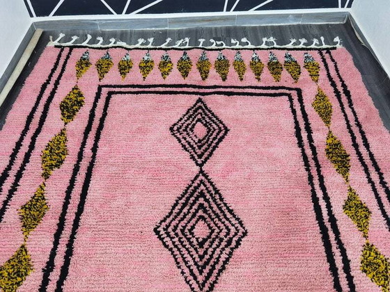 Handgefertigter Berber-Teppich in Rosa 250cmx150cm – Teppiche & Läufer, Wool (photo 2 of 10)