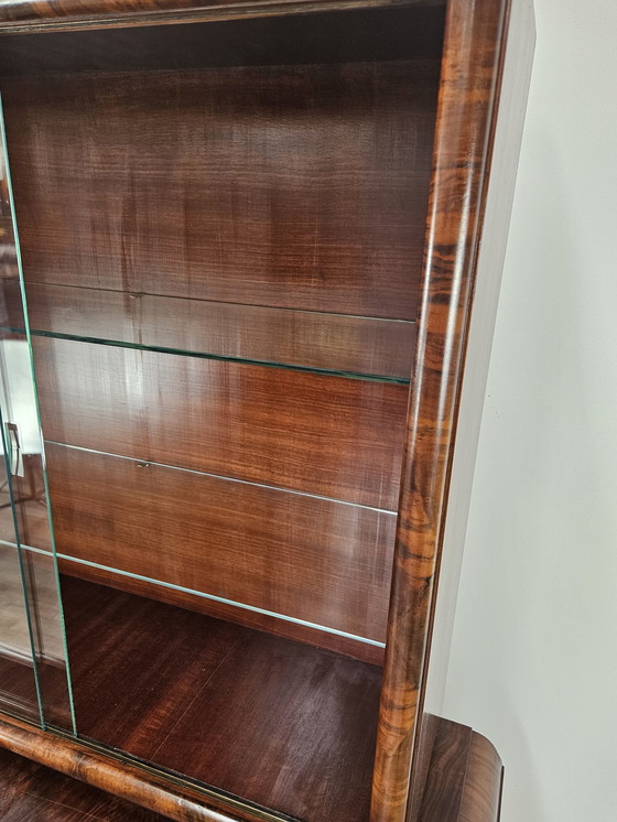 Image 1 of 1930s Art Deco Display Cabinet in Walnut and Walnut Root