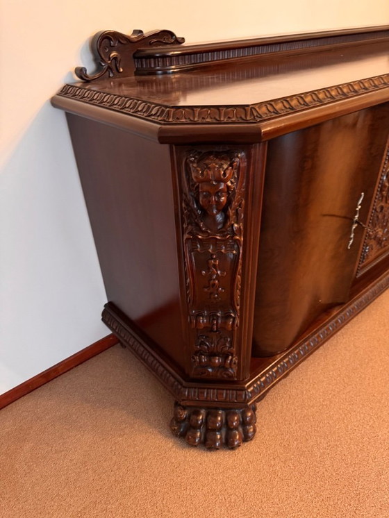 Image 1 of Stijlvol klassiek dressoir/jachtdressoir