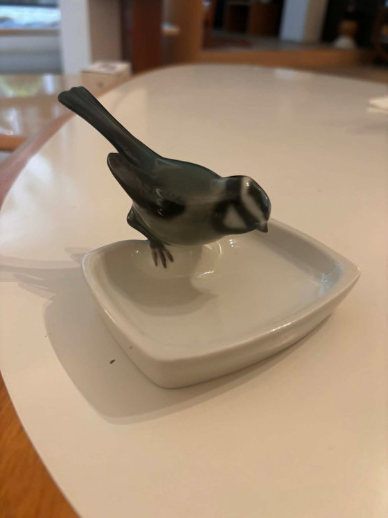 Image 1 of Vintage Goebel Vogelfigur Ringschale