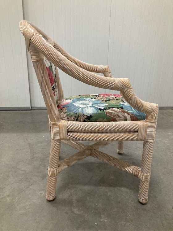 Image 1 of 6 chique Rotan/bamboe eetkamerstoelen, 1980