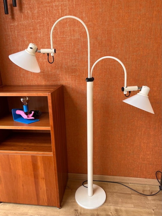 Beautiful Vintage Mid-Century Floor Lamp (1970s) – Floor lights, Plastic, Metal (photo 2 of 9)