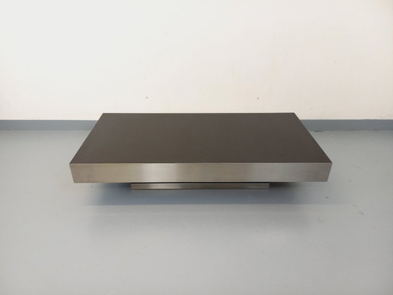 Image 1 of Vintage Willy Rizzo salontafel uit de jaren 70, gemaakt van geborsteld aluminium en zwart laminaat.