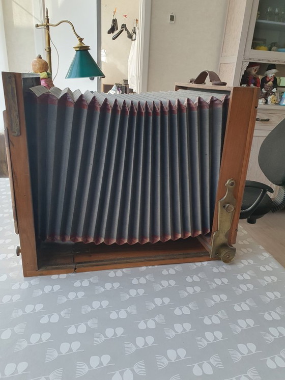 Image 1 of Antique wooden bellows camera with Rodenstock lens (ca. 1910)